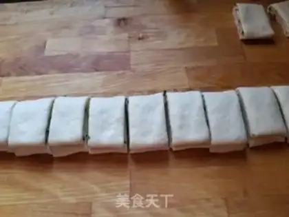Make Onion rolls step 8