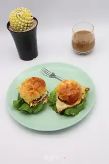 Make Pineapple burger step 9