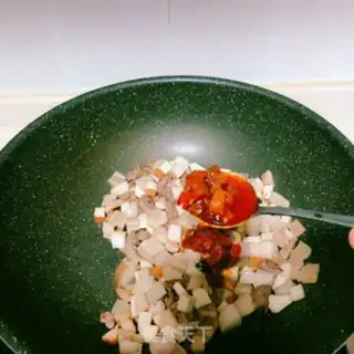 Make Scrawny sauce step 12