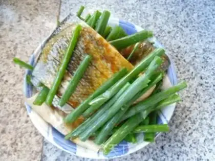 Make Cream oil, salty fish step 3