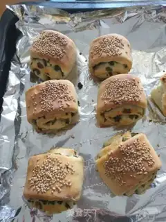 Make Roast pepper onion roll step 11