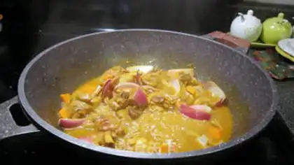 Make Curry chicken leg step 8