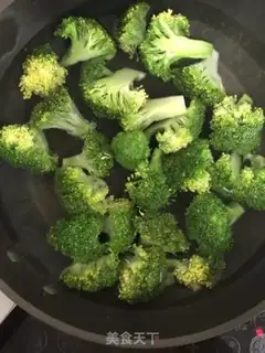 Make Orchid fried chicken chest step 1