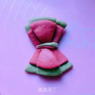 Make Butterfly buns step 5