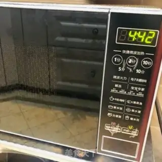 Make Microwave onions step 8