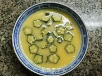 Make Autumn steamed eggs step 2