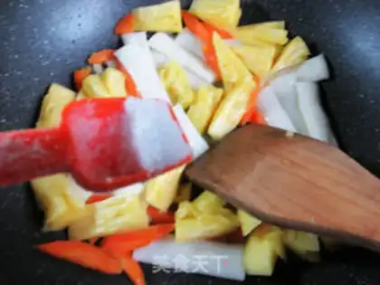 Make Pineapple pastries step 3
