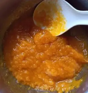 Make Pumpkin cranberry step 1