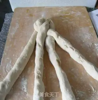 Make Four plume of bread step 6