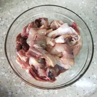 Make The Yamato Party is cooking chicken step 1