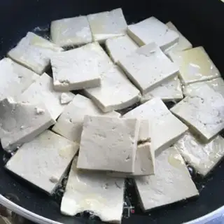 Make Spicy old tofu step 4