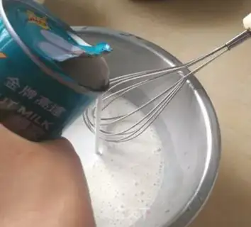 Make Coconut horseshoes step 14