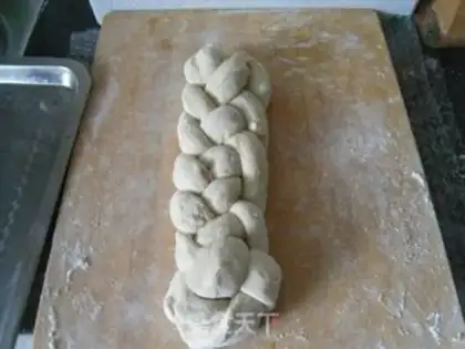 Make Four plume of bread step 10