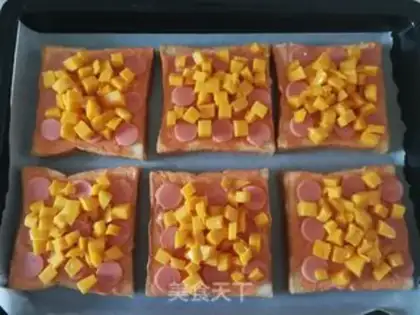 Make Ham sausage mango pizza step 9