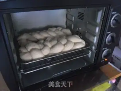 Make Four plume of bread step 13