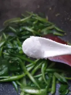 Make Garlic rinds step 2