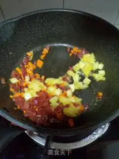 Make Pineapple sausage fried rice step 6