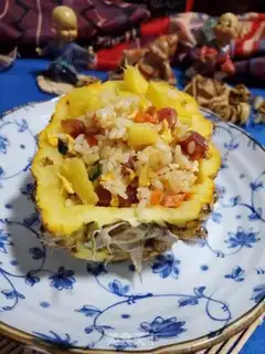 Make Pineapple sausage fried rice step 14