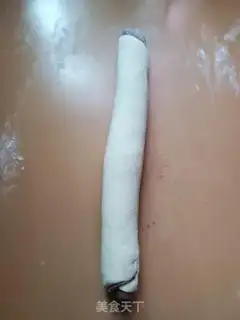 Make Double-coloured cutter step 9