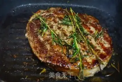 Make Rosemary fried steak step 7