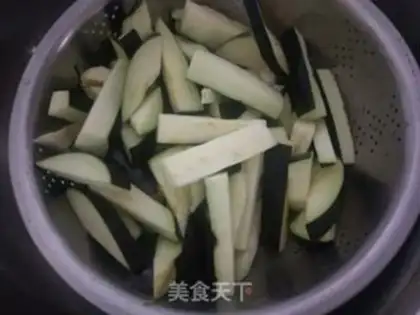 Make Meat and eggplant step 1