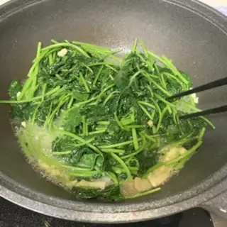Make Garlic fries step 2