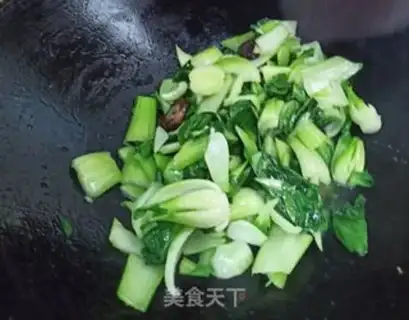 Make The walnut oil is fried to sea step 3
