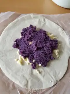 Make Hand-to-hand wrinkled potato cheese step 4