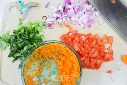 Make Tomato sauce pasta step 1