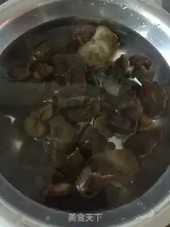 Make Autumn Pork soup step 0