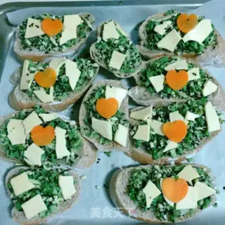 Make Coconut and garlic toast step 22