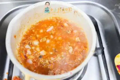 Make Tomato sauce pasta step 6