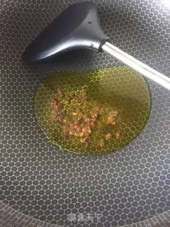 Make Spicy shrimp step 1