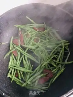 Make Peaches fried sausage step 2