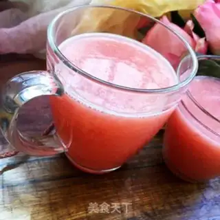 Make Fresh strawberry pear juice step 9