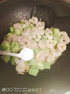 Make cucumber shrimp step 4