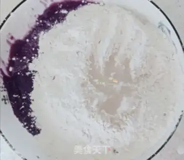 Make Slice the buns step 2