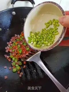 Make Bacon egg fried rice step 3