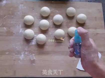 Make Slice the buns step 15