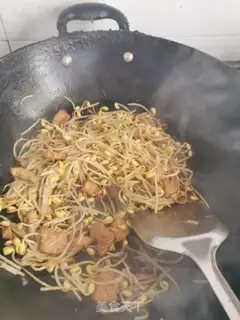 Make Bean sprouts step 4
