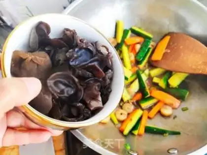 Make Three crayfish step 10