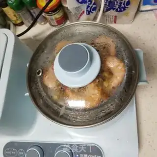 Make Garlic fan doll shrimp step 11