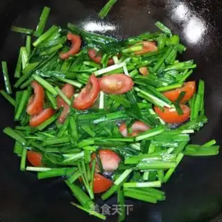 Make Cream tomato fried eggs step 6