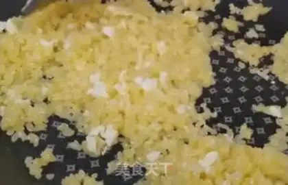 Make Egg fried rice step 3
