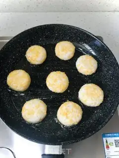 Make Sesame peanut waffles step 13