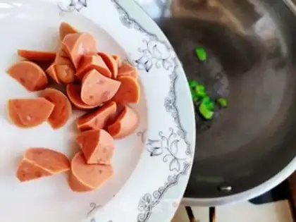 Make Orchid with ham step 2