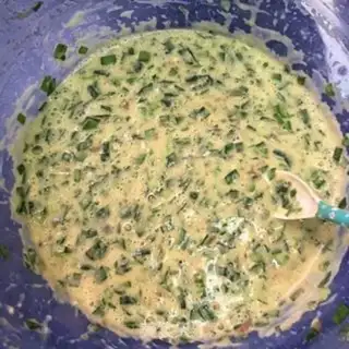 Make Cream and eggs stand step 3