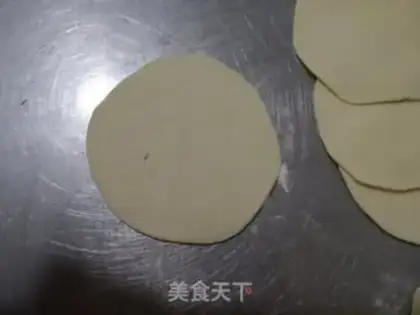 Make A cabbage bun step 3