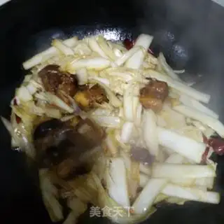 Make A red roasted cabbage fan step 4