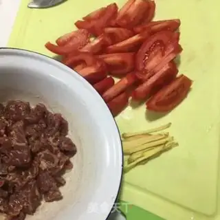 Make Potato beef soup step 0